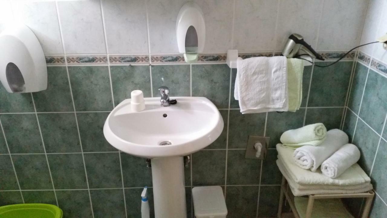 Apartmani Premijer-Rab 苏佩塔斯卡德拉加 外观 照片